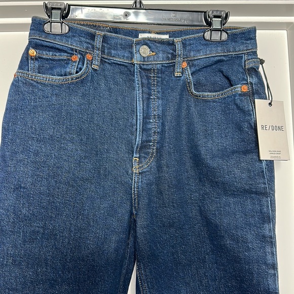 Redone 90s high rise, ankle crop dark wash, size 28, inseam 26 - Picture 2 of 7